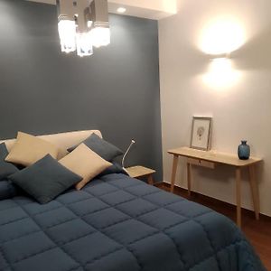 Camera con letto king size